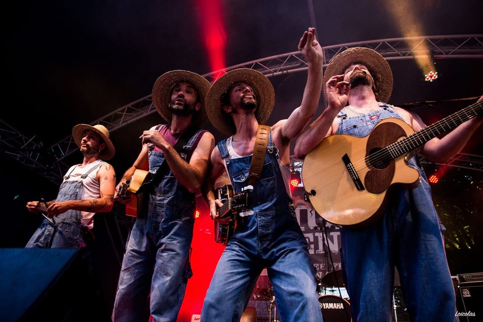 photo du groupe les culs trempés